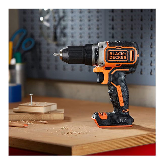 دریل شارژی 18 ولت تا 1650 دور در دقیقه بلک اند دکر مدل BL186N -XJ