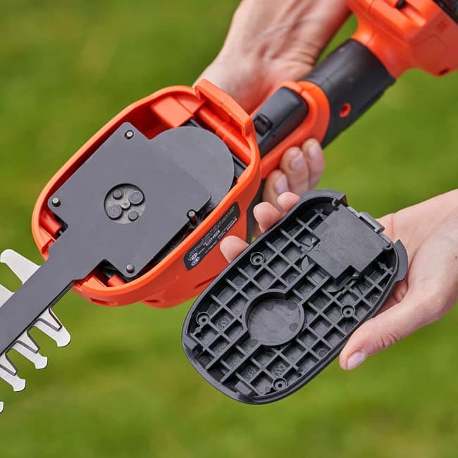 شمشاد زن و چمن زن بلک اند دکر شارژی 18 ولت Powerconnect Bcss18D1-Gb